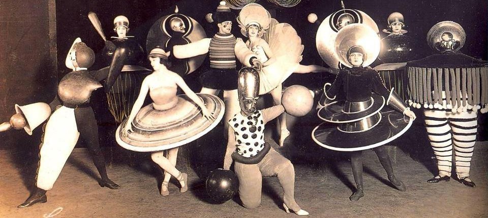 cropped-ballet1922.jpg