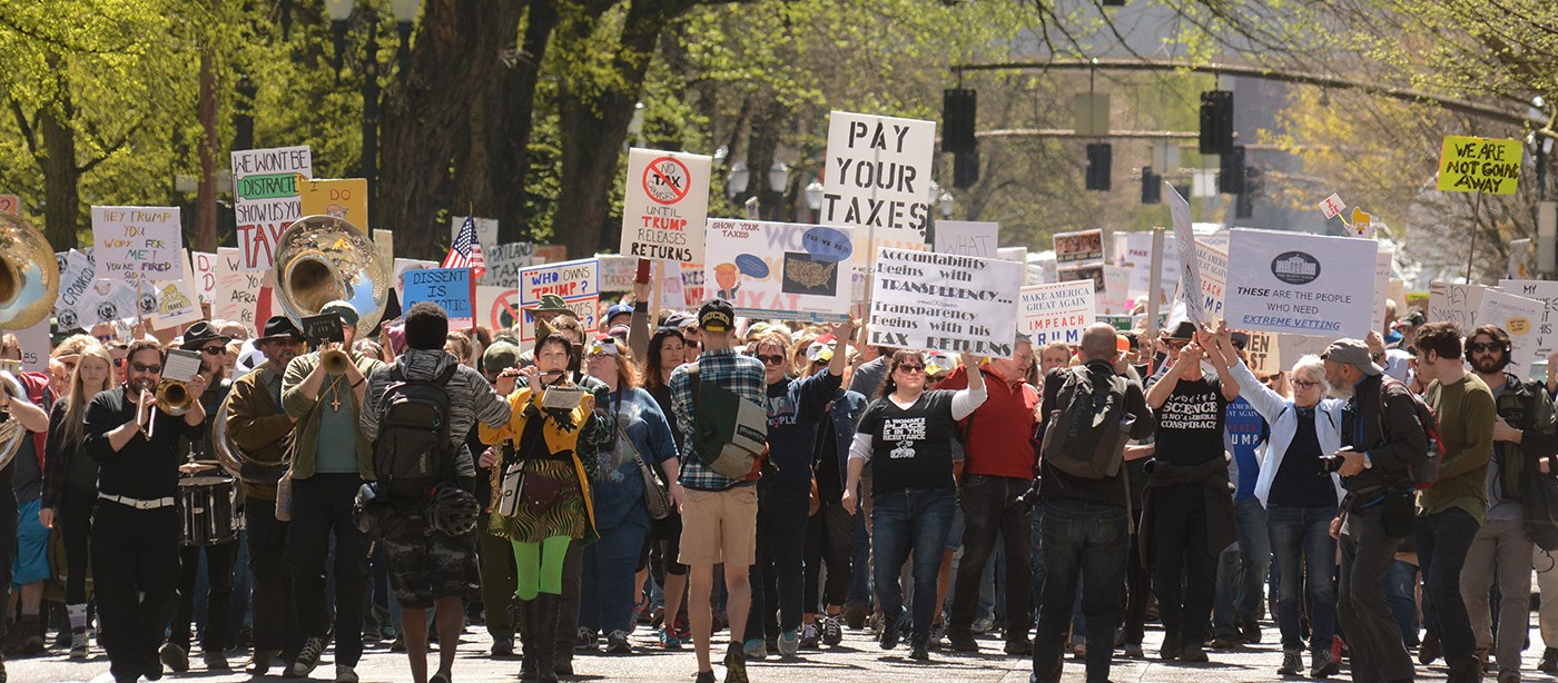 cropped-170415taxmarch-3-copy.jpg